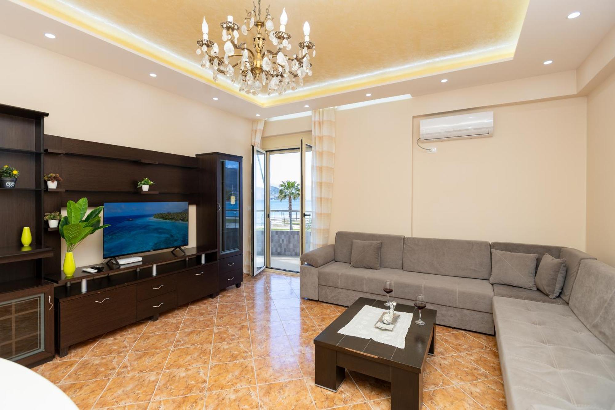 Azure Bliss Seaview Vlore-Kean Apartment Ngoại thất bức ảnh